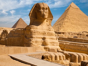 Ausflug-nach-Kairo-von-Hurghada-Nach-Kairo-mit-bus-ausflug-nach-kairo-tagesflug-nach-pyramiden-von-Hurghada