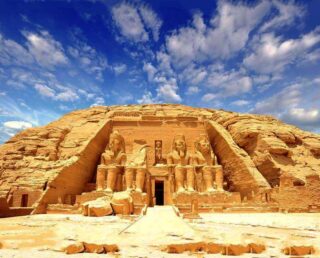 Tour to Abu Simbel from Aswan by private vehicle